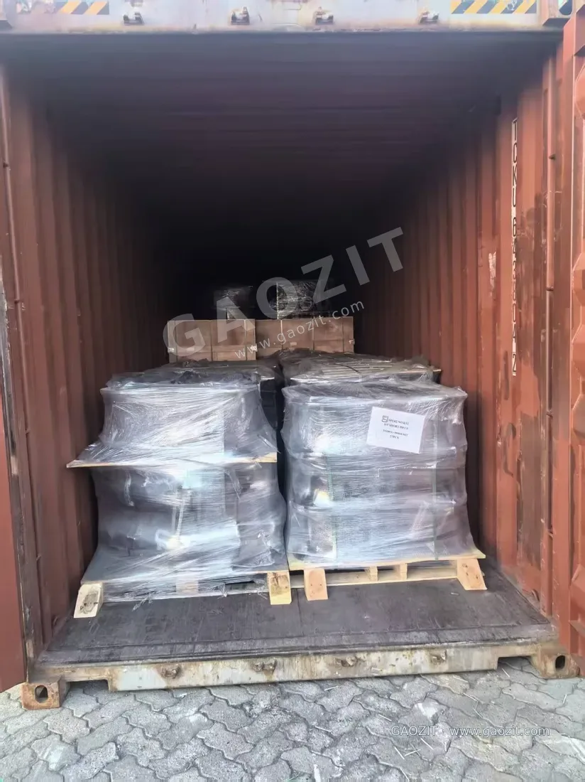 Packing photograph, 11 February 2026