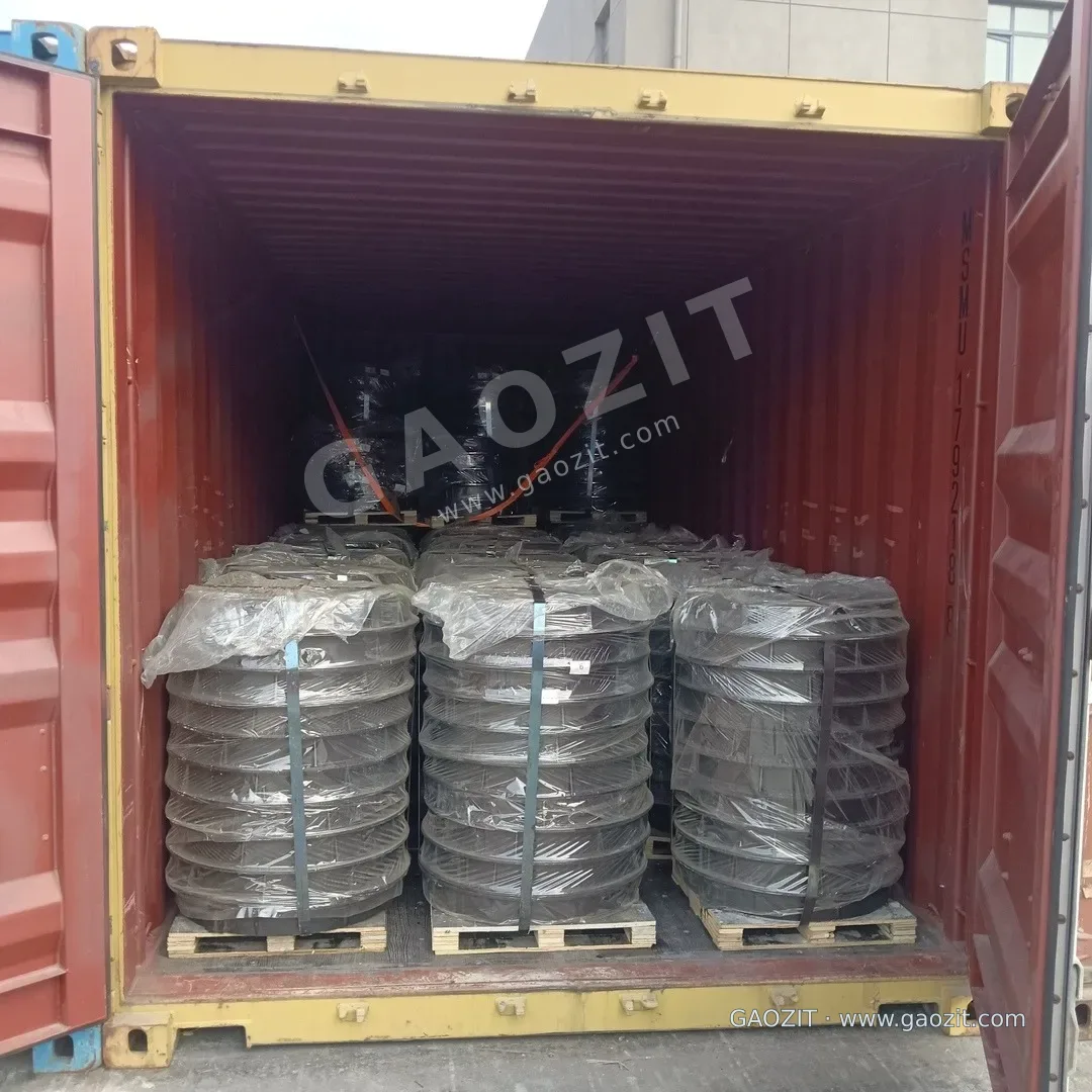 Packing photograph, 7 April 2026